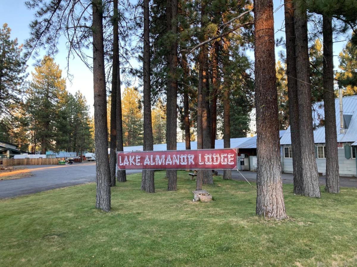 Lake Almanor Lodge Chester Zewnętrze zdjęcie